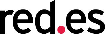 Logotipo de red.es, entidad que promueve la transformación digital en España, con un diseño moderno en negro y rojo.
